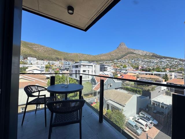 To Let 2 Bedroom Property for Rent in Sea Point Western Cape